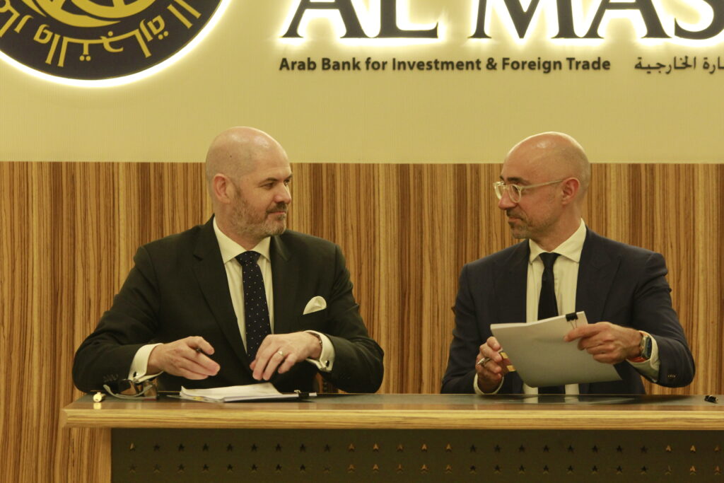 Graham FitzGerald, CEO Al Masraf and Astyanax Kanakakis, CEO and Co-Founder of norbloc signing the agreement.